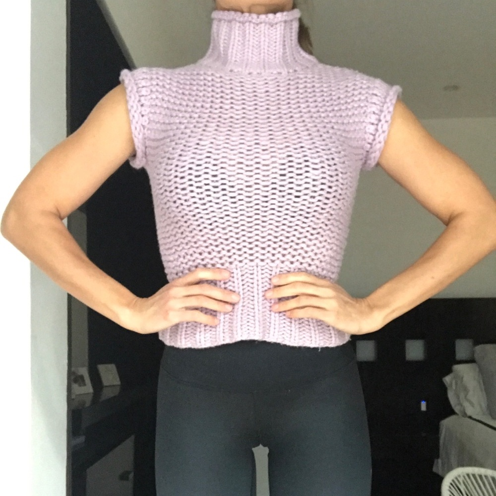 BEBE SWEATER